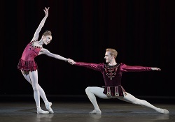The Royal Ballet's Sarah Lamb and Steven McRae in 'Rubies'. Photo by Alastair Muir