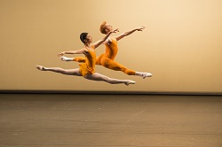 The Royal Ballet's Yuhui Choe and Steven McRae in 'Concerto'. Photo by Bill Cooper, courtesy of ROH.