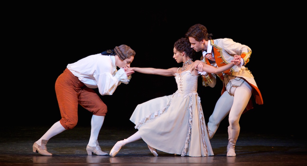 The Royal Ballet in 'Manon'. Photo by Alice Pennefather.