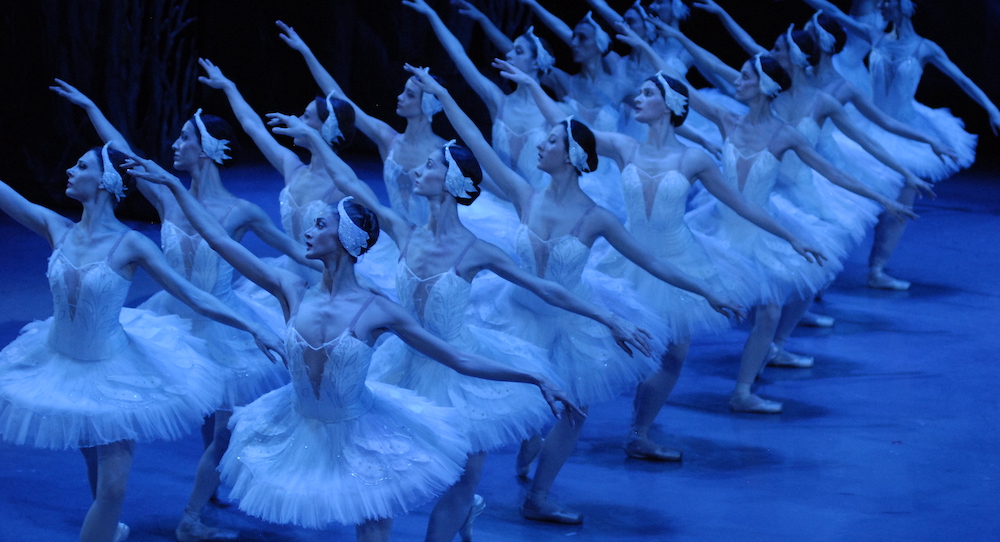 The State Ballet of Georgia in 'Swan Lake'. Photo courtesy of State Ballet of Georgia.