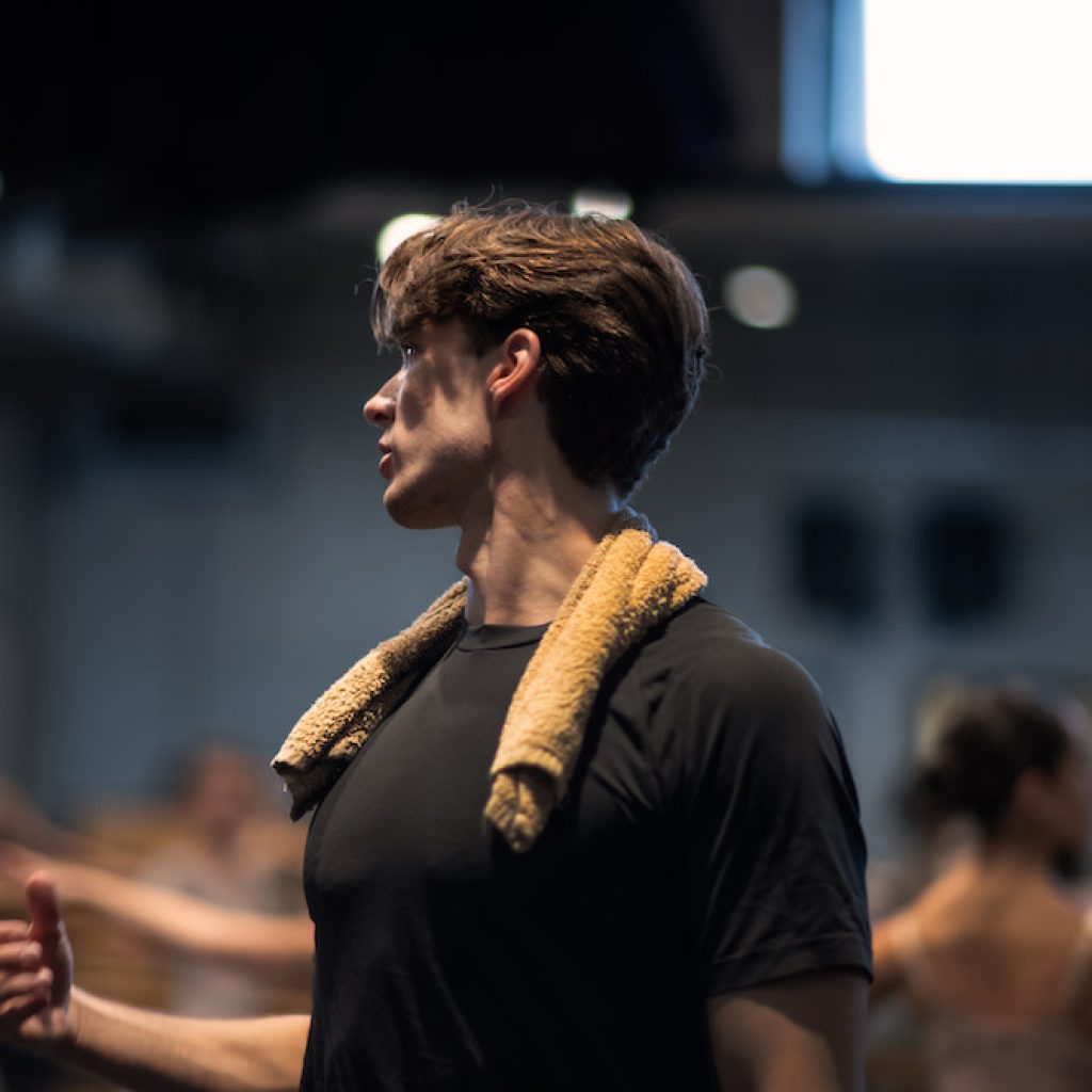Lukas B. Brændsrød teaching at International Ballet Intensives. Photo by Melanie Gowie.