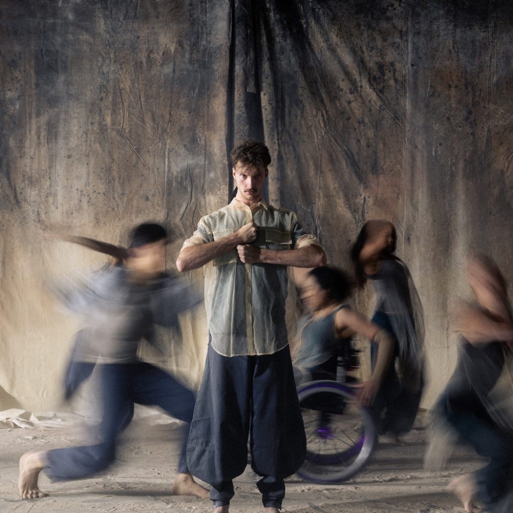 Alleyne Dance and National Youth Dance Company. Photo by Camilla Greenwell.