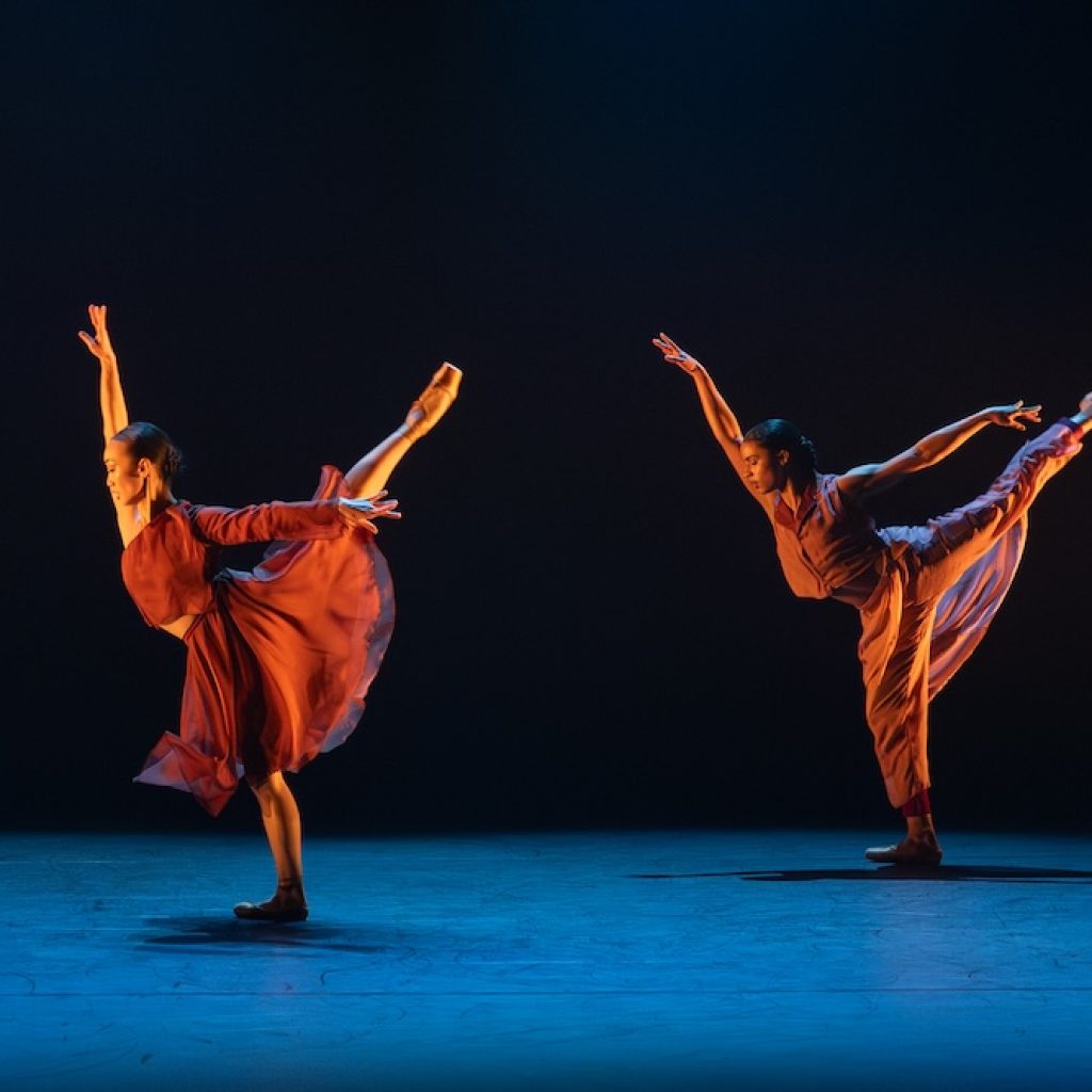 Megan Chiu and Helga Paris Morales of Cassa Pancho's Ballet Black in '...all towards hope,' choreographed by Hope Boykin. Photography by ASH.